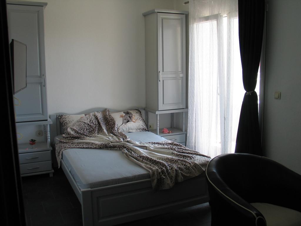 Guest House Dena Dobra Voda Camera foto
